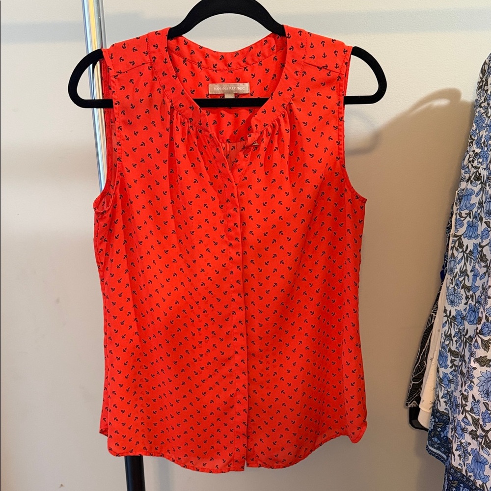 Banana Republic Women's Red Sleeveless Top